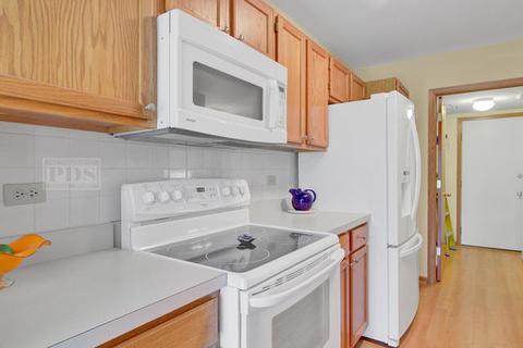 2072 Peach Tree Ln, Algonquin, IL 60102 photo 13