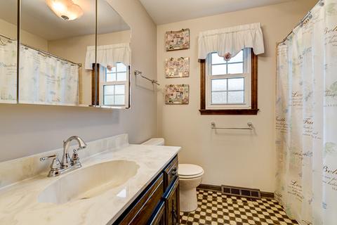 2005 Somerset Ln, Wheaton, IL 60189 photo 13