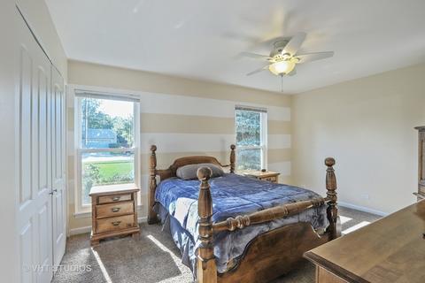 610 Tanglewood Dr, Algonquin, IL 60102 photo 10