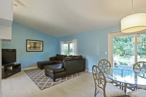 610 Tanglewood Dr, Algonquin, IL 60102 photo 3