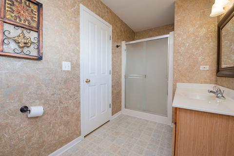 613 Wedgewood Trl, Mchenry, IL 60050 photo 19