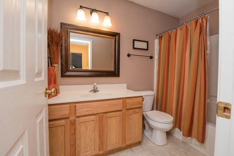 613 Wedgewood Trl, Mchenry, IL 60050 photo 15