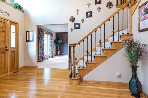 4106 Jody Ct, Rolling Meadows, IL 60008 photo 2