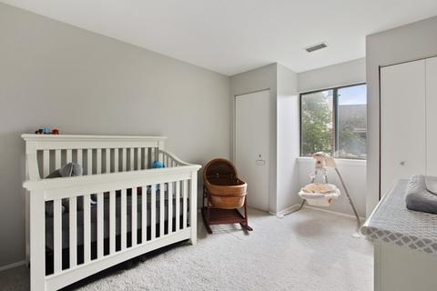 587 Williamsburg Ct #A2, Wheeling, IL 60090 photo 10