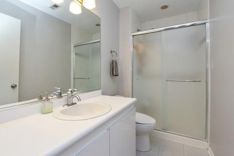 587 Williamsburg Ct #A2, Wheeling, IL 60090 photo 9