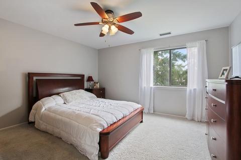 587 Williamsburg Ct #A2, Wheeling, IL 60090 photo 8