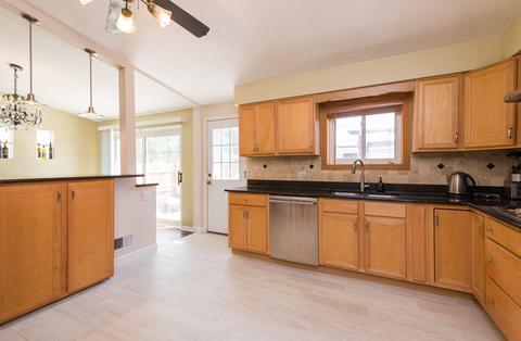 116 James Ct, Glenview, IL 60025 photo 7