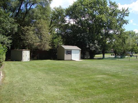 905 Ash Rd, Hoffman Estates, IL 60169 photo 17