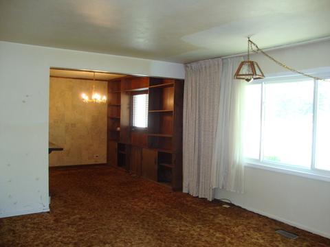 905 Ash Rd, Hoffman Estates, IL 60169 photo 6