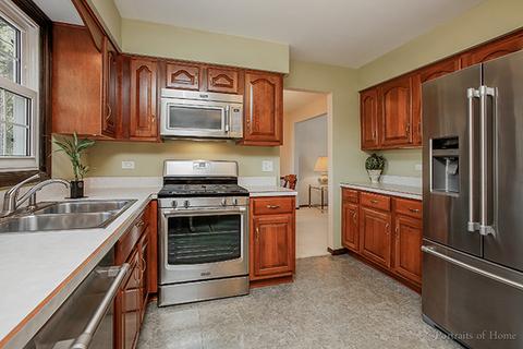 721 Elm Cir, Itasca, IL 60143 photo 11