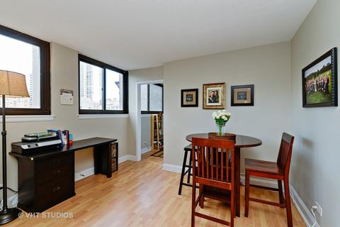 30 E Division St #8B, Chicago, IL 60610 photo 7