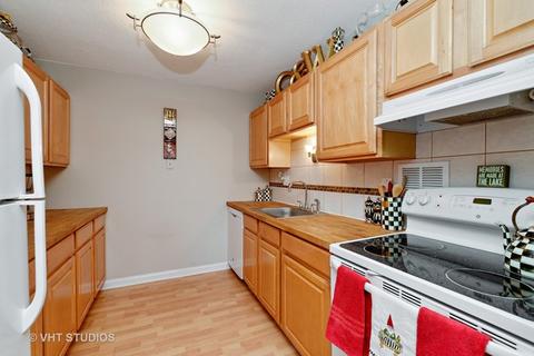 30 E Division St #8B, Chicago, IL 60610 photo 4