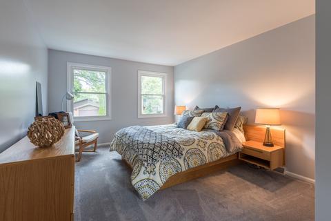 2058 Spring Green Dr, Wheaton, IL 60189 photo 15