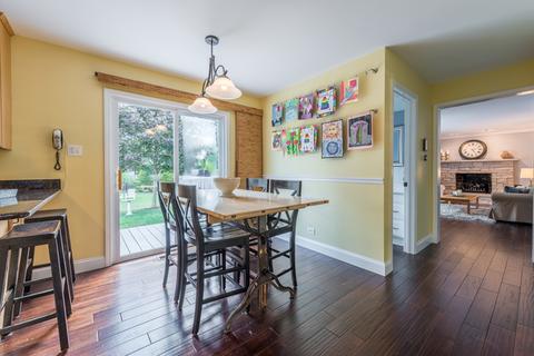 2058 Spring Green Dr, Wheaton, IL 60189 photo 11