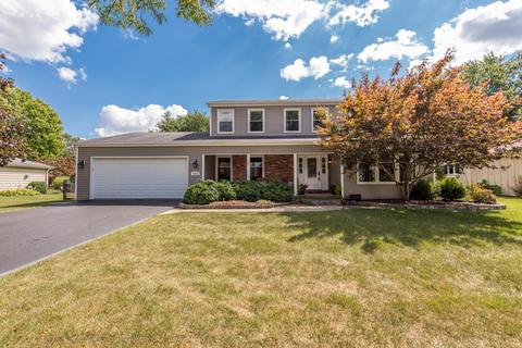 2058 Spring Green Dr, Wheaton, IL 60189 photo 1