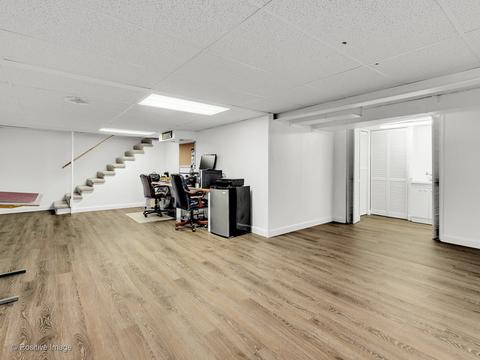 2238 Stonegate Ln, Wheaton, IL 60189 photo 19