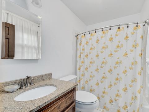 2238 Stonegate Ln, Wheaton, IL 60189 photo 14