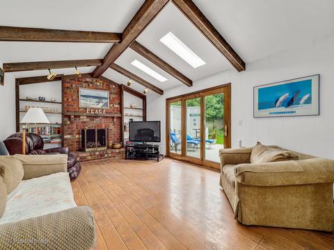 2238 Stonegate Ln, Wheaton, IL 60189 photo 5