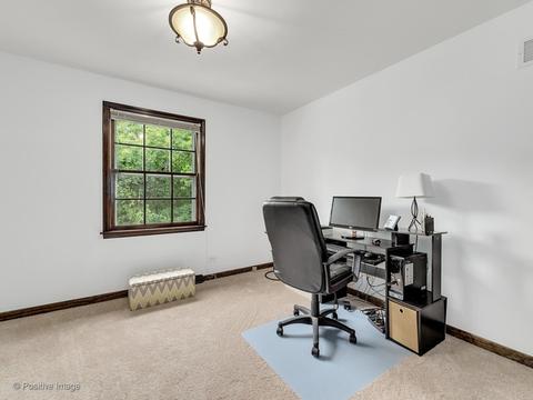 2238 Stonegate Ln, Wheaton, IL 60189 photo 17
