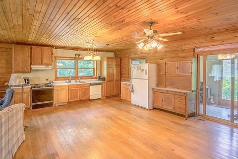 1500 Sheffer Rd, Aurora, IL 60504 photo 8