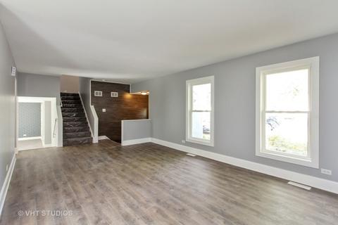4943 Carriage Dr, Gurnee, IL 60031 photo 2