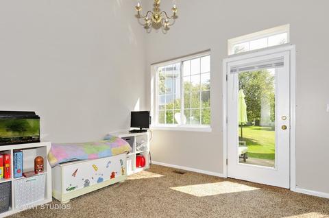 3025 Anton Dr, Aurora, IL 60504 photo 5