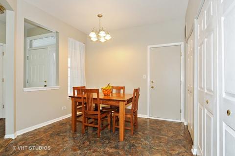 3025 Anton Dr, Aurora, IL 60504 photo 4