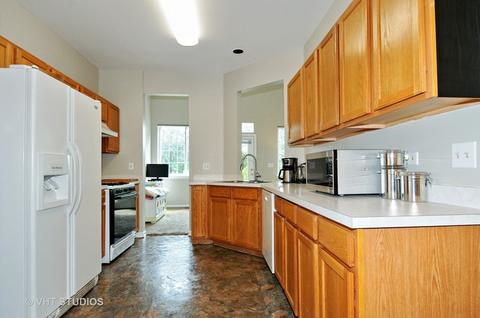 3025 Anton Dr, Aurora, IL 60504 photo 2