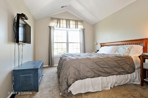 3025 Anton Dr, Aurora, IL 60504 photo 9