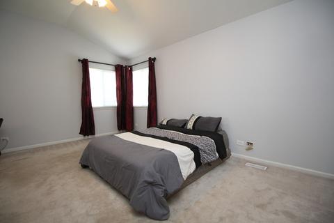239 Faircroft Rd, Bartlett, IL 60103 photo 8