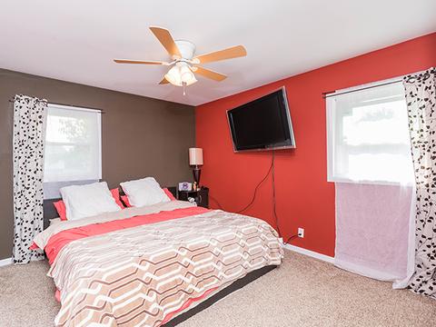 413 Library Ln, Streamwood, IL 60107 photo 9