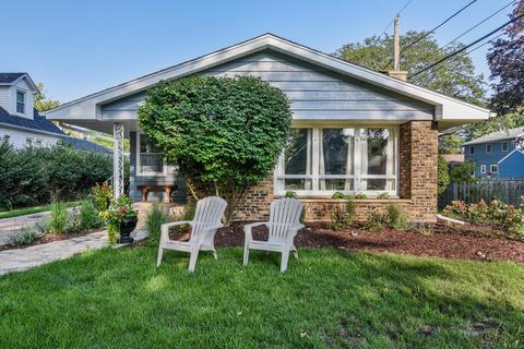 32 Central Ave, Aurora, IL 60506 photo 1