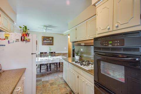 227 E Brown St, West Chicago, IL 60185 photo 6