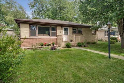 227 E Brown St, West Chicago, IL 60185 photo 1