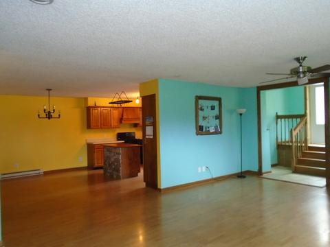 3912 E 550th Rd, Mendota, IL 61342 photo 3