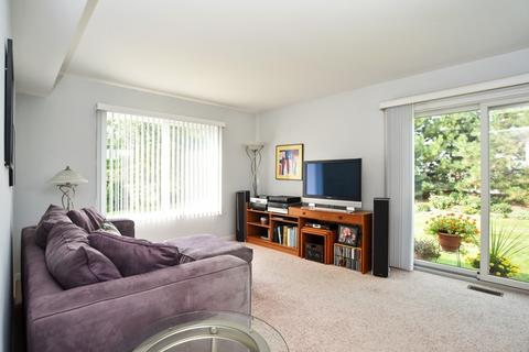 6020 Jordan Ct, Mchenry, IL 60050 photo 7