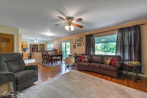 4308 Front Royal Dr, Mchenry, IL 60050 photo 4