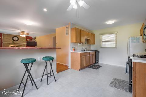 4308 Front Royal Dr, Mchenry, IL 60050 photo 8