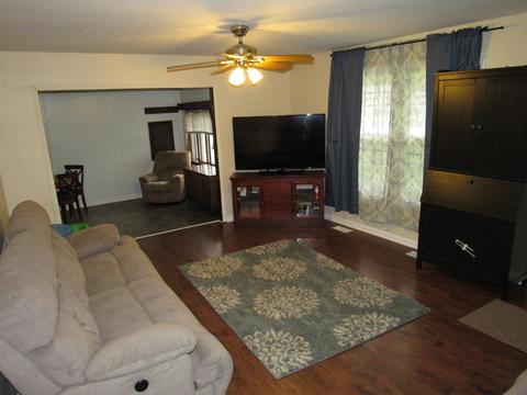 1015 W Eureka St, Braidwood, IL 60408 photo 7