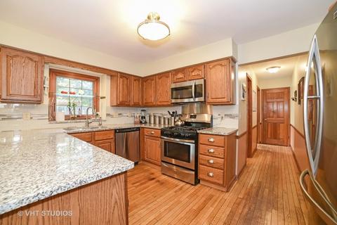 805 Oakview Dr, Algonquin, IL 60102 photo 13
