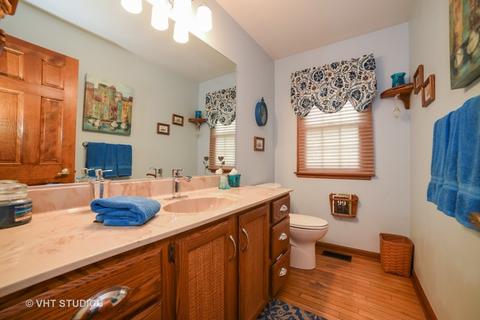 805 Oakview Dr, Algonquin, IL 60102 photo 14