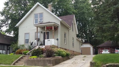 362 Wilcox Ave, Elgin, IL 60123 photo 2