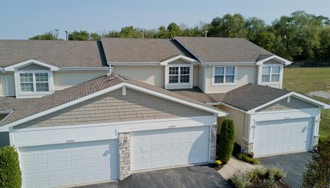25915 Derby Dr, Monee, IL 60449 photo 2