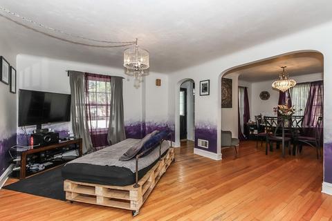 285 S Wolf Rd, Des Plaines, IL 60016 photo 4