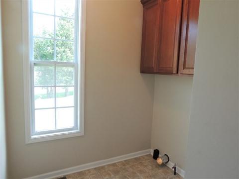 1 Hidden Grove Ln, Spring Valley, IL 61362 photo 8