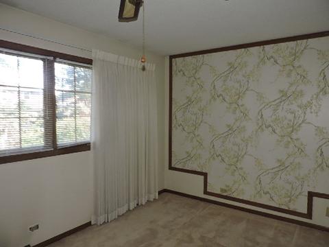 720 Carlton Dr, Elgin, IL 60120 photo 9