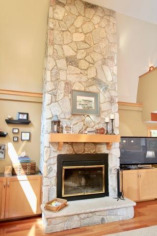 3102 Paulson Rd, Harvard, IL 60033 photo 9