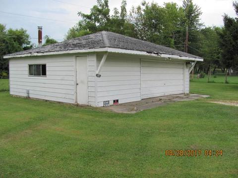 5225 Aux Sable Rd, Morris, IL 60450 photo 4
