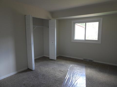 2 Rye Ct, Bolingbrook, IL 60440 photo 10