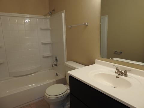 2 Rye Ct, Bolingbrook, IL 60440 photo 9